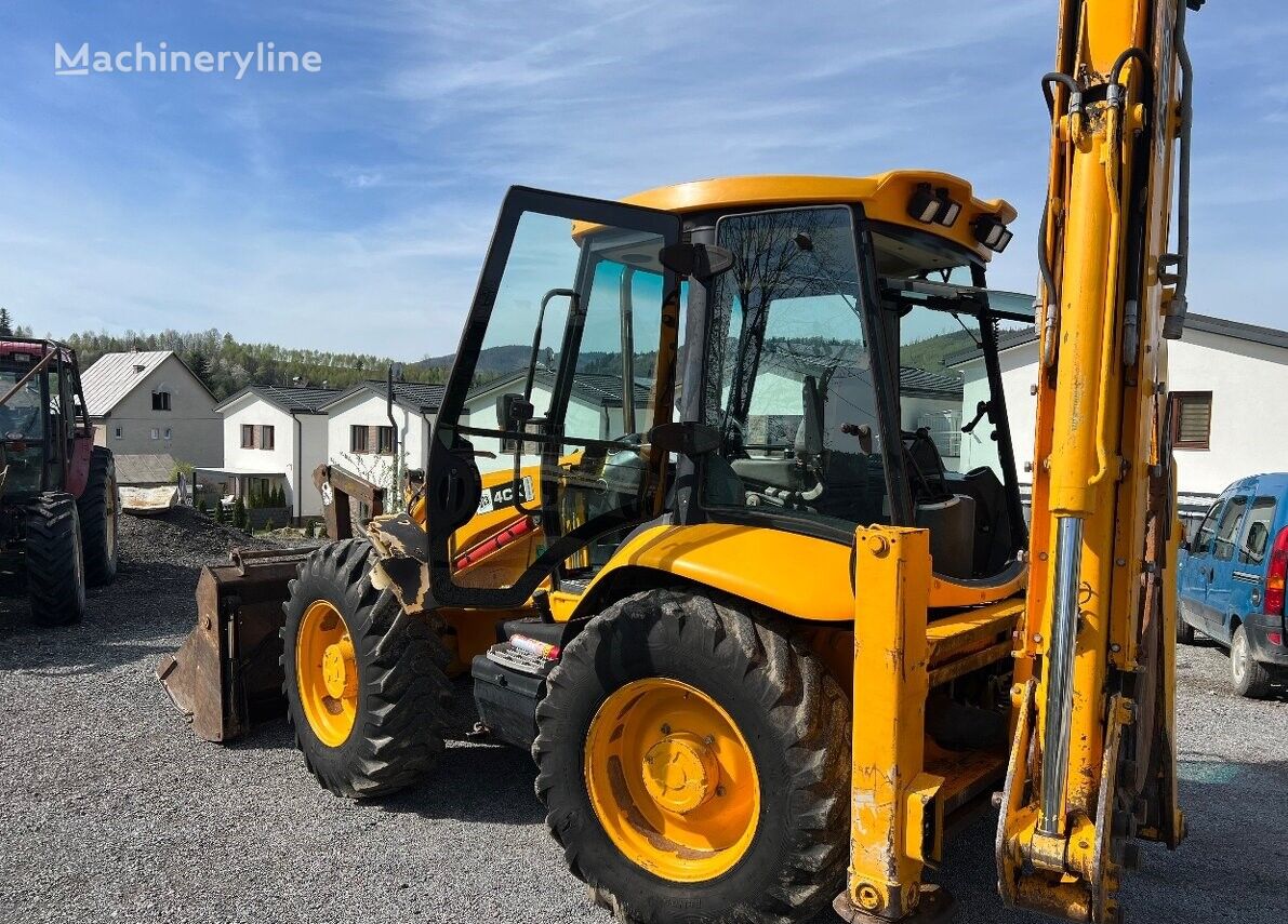 JCB 4CX backhoe loader