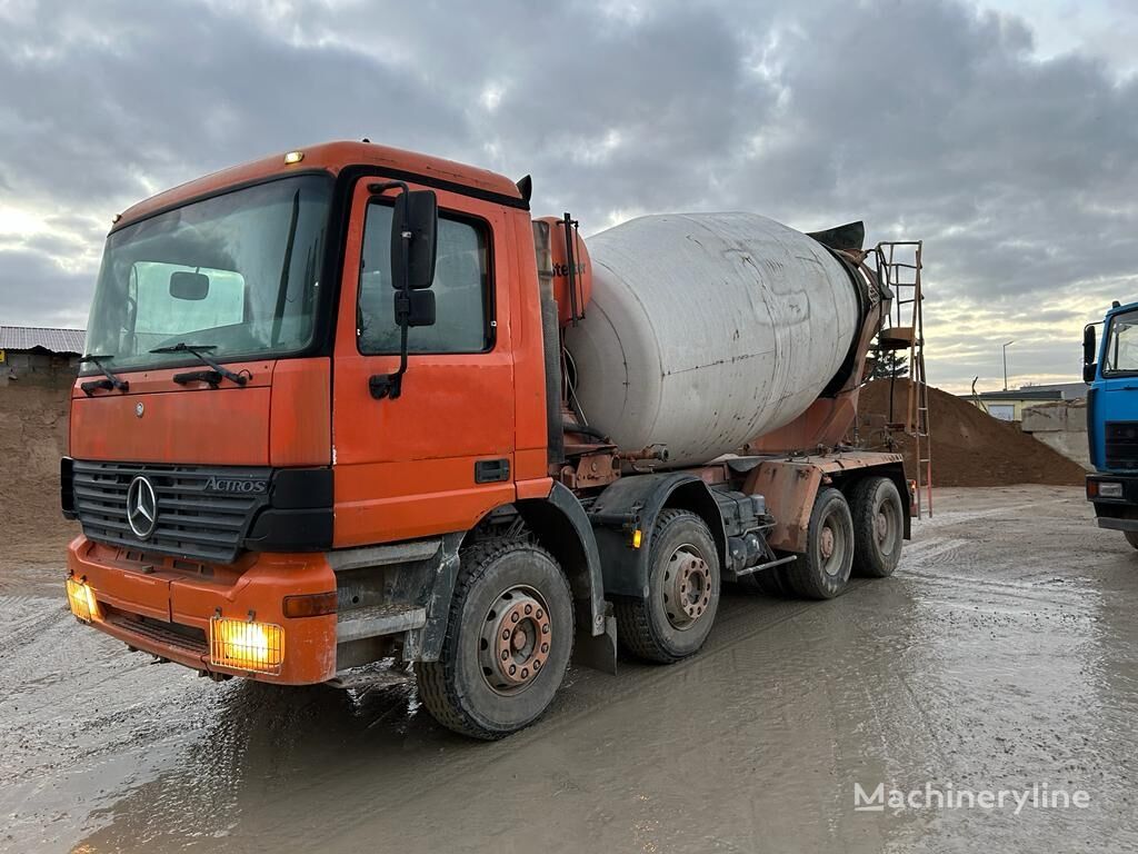 Stetter  on chassis Mercedes-Benz Actros 3235 concrete mixer truck