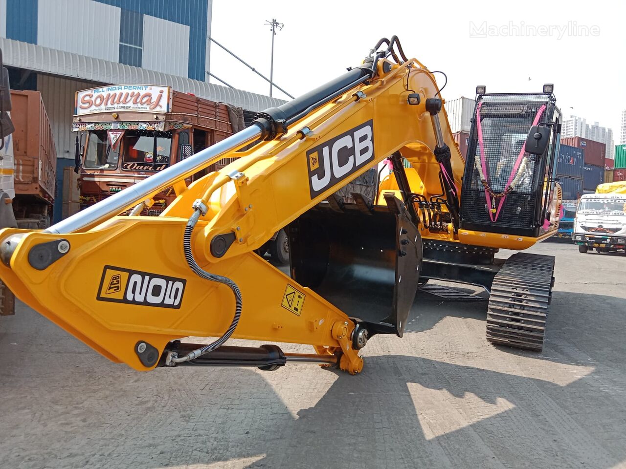 new JCB JS 200 tracked excavator