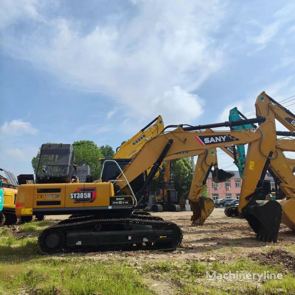 Sany SY 305 tracked excavator