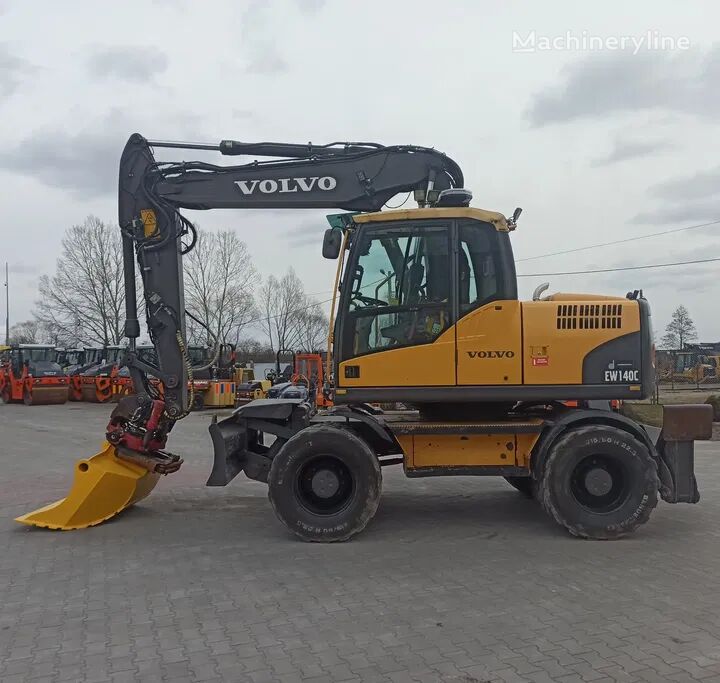 Volvo EW 140 C wheel excavator