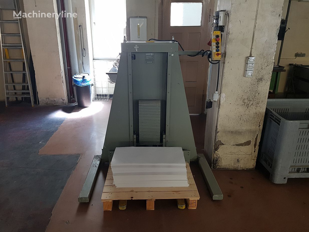 Polar L 600 G3 paper guillotine cutter